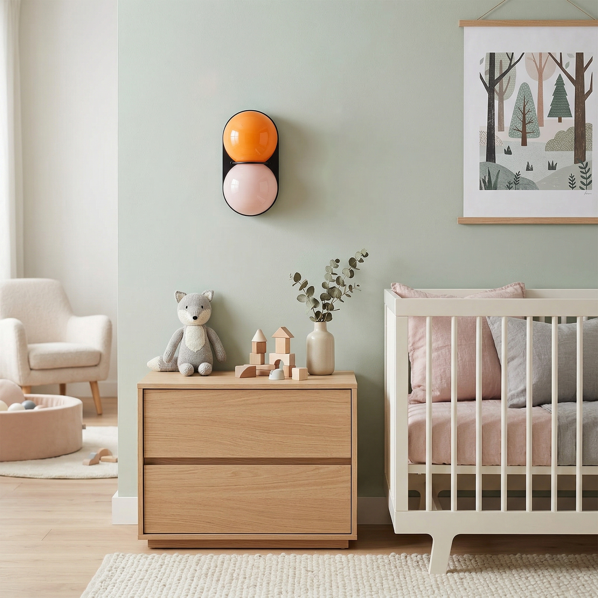Akroia Wall Light