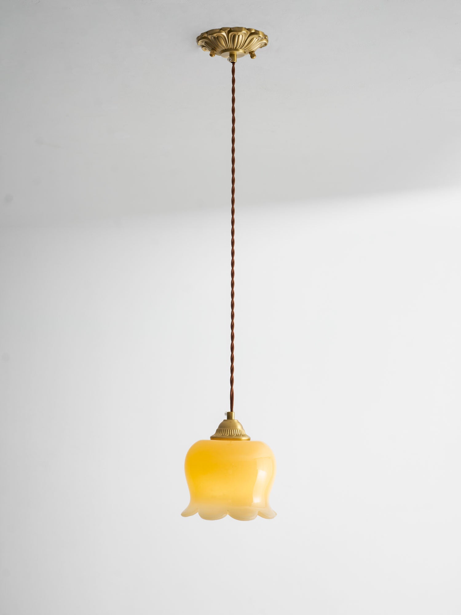 Emaley Flower Pendant Light