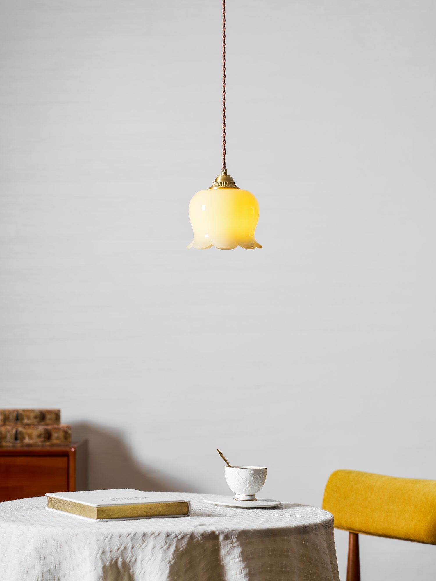 Emaley Flower Pendant Light