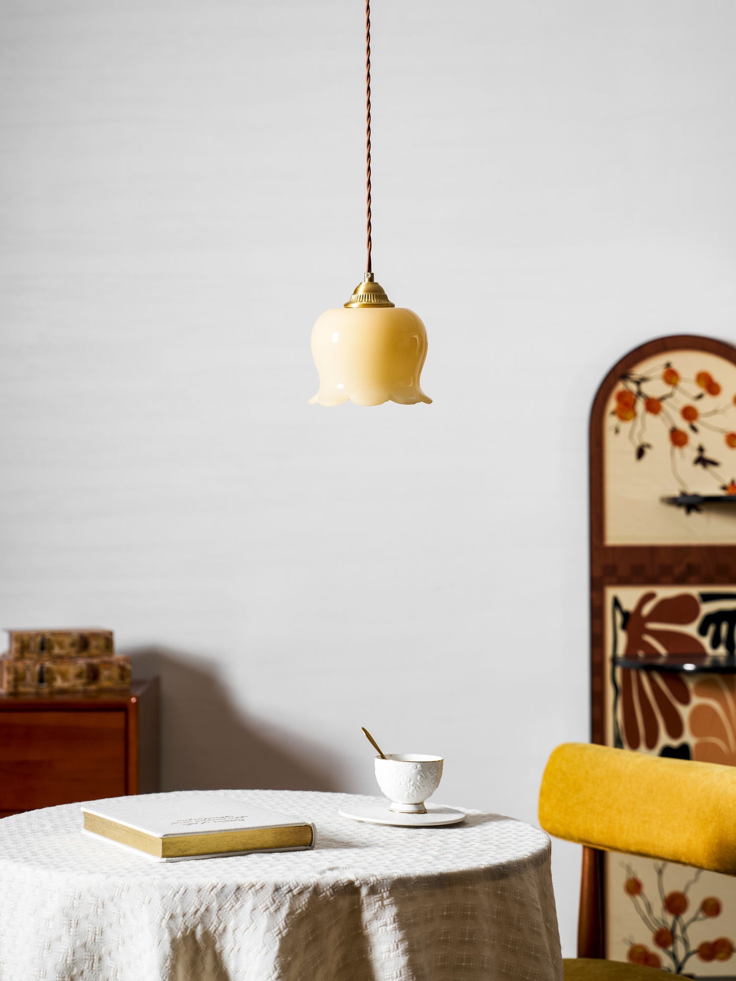 Emaley Flower Pendant Light