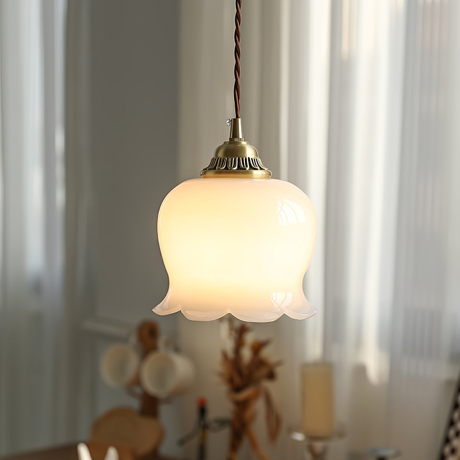 Emaley Flower Pendant Light