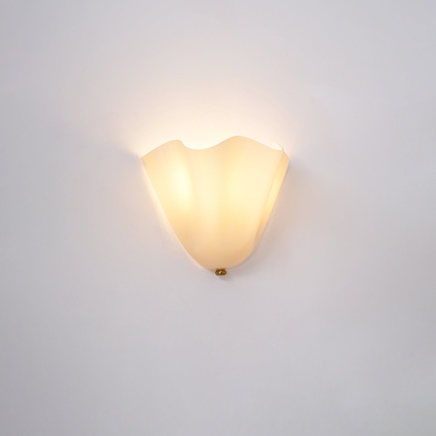 Emuna Shell shape Wall Light