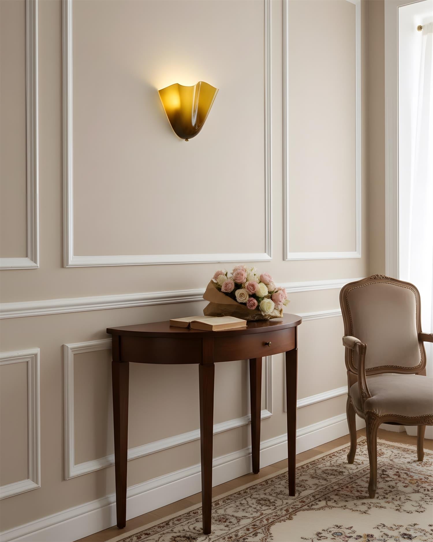 Emuna Shell shape Wall Light