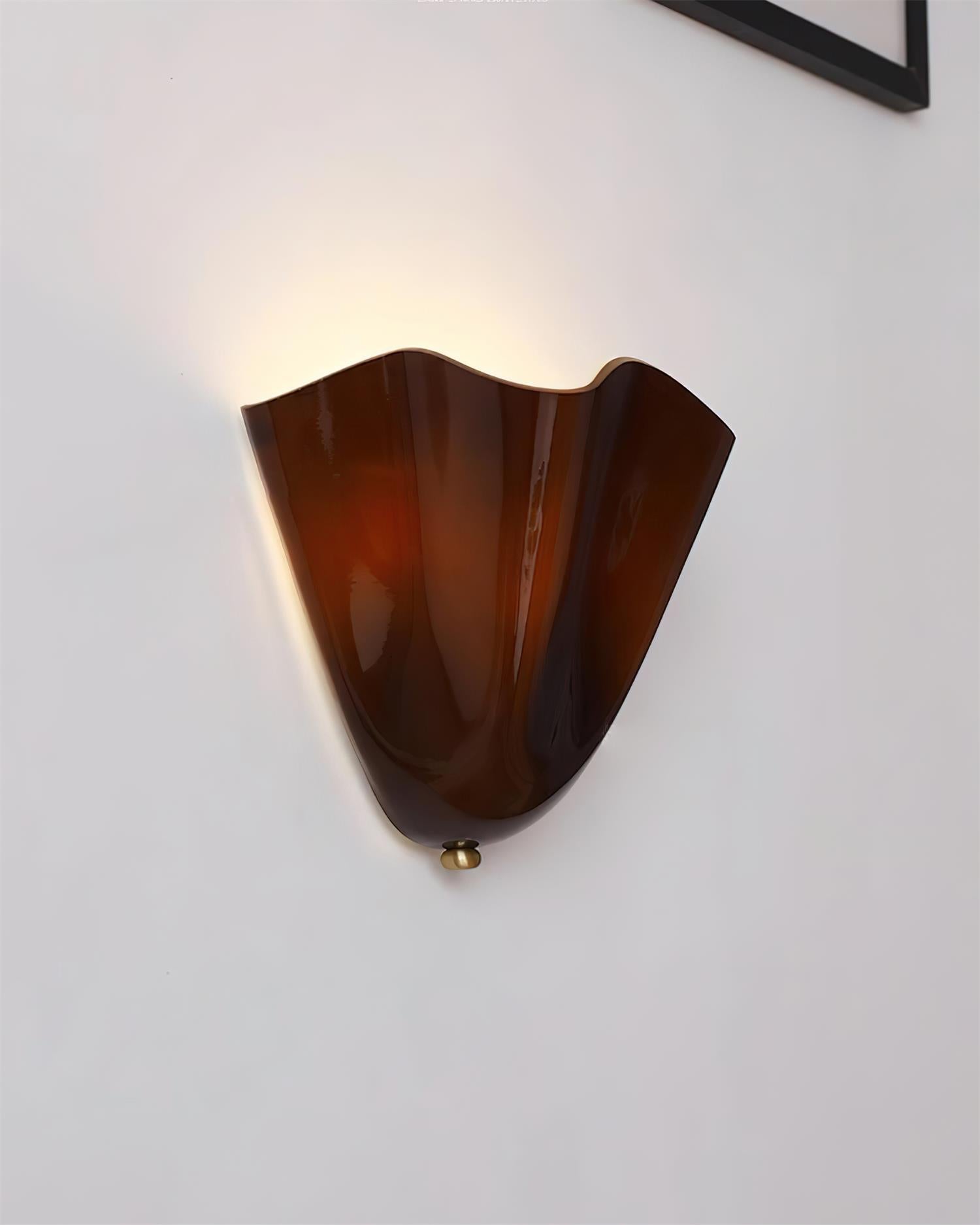 Emuna Shell shape Wall Light