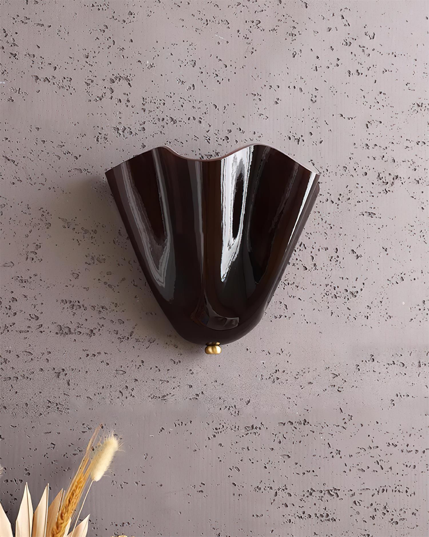 Emuna Shell shape Wall Light