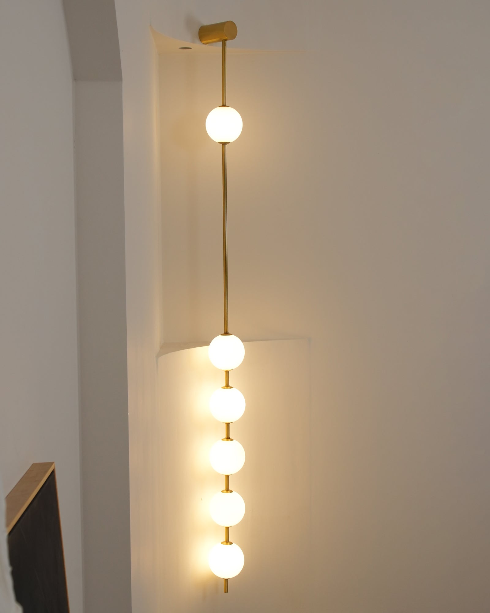 Roton Globe Wall Light