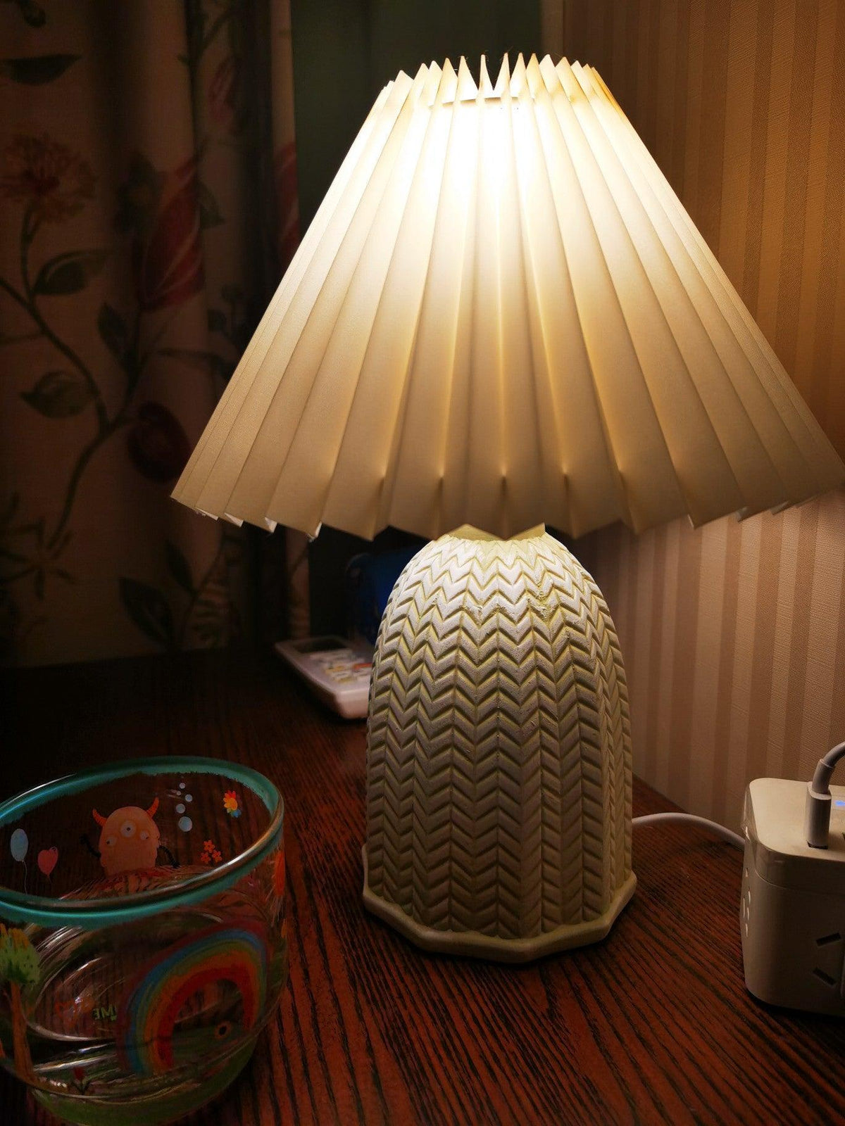 Vintage Pleated Table Lamp – detail 37