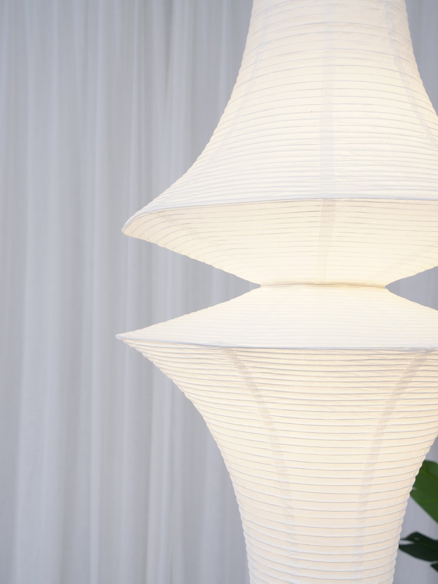 Foxwell Pendant Light