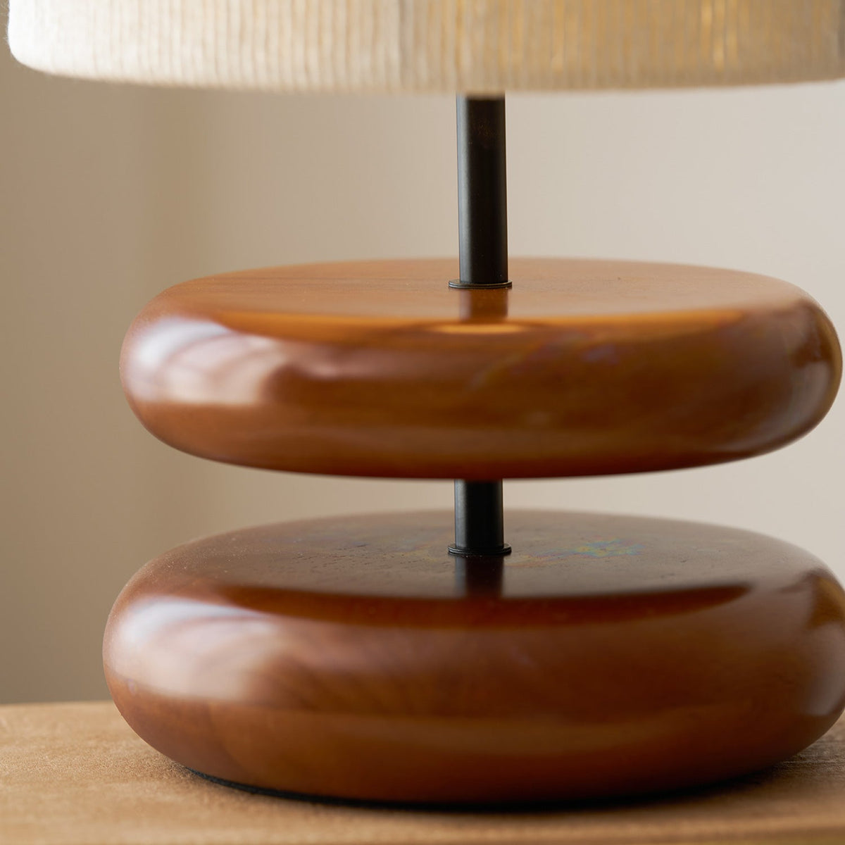 Noltonlin Modern Table Lamp