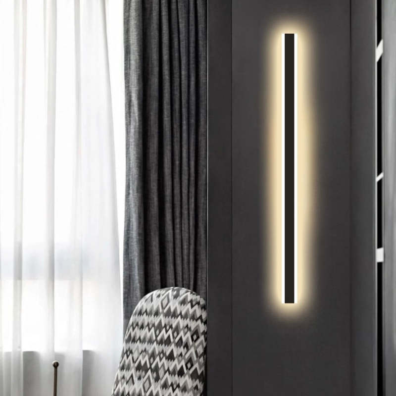 Quinlen Outdoor Wall Light