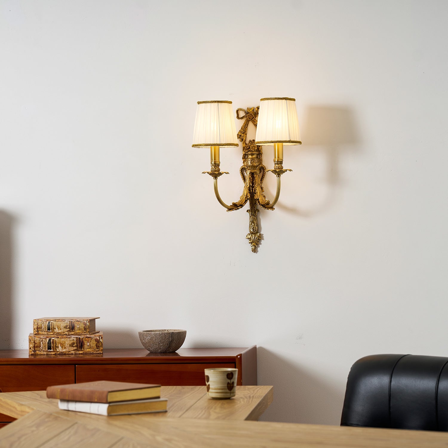 Markaen Classic Wall Light
