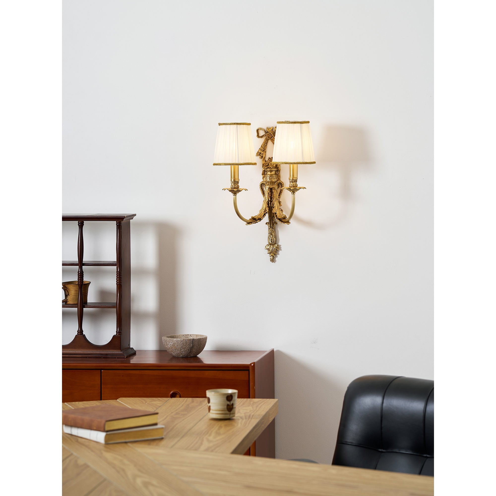 Markaen Classic Wall Light